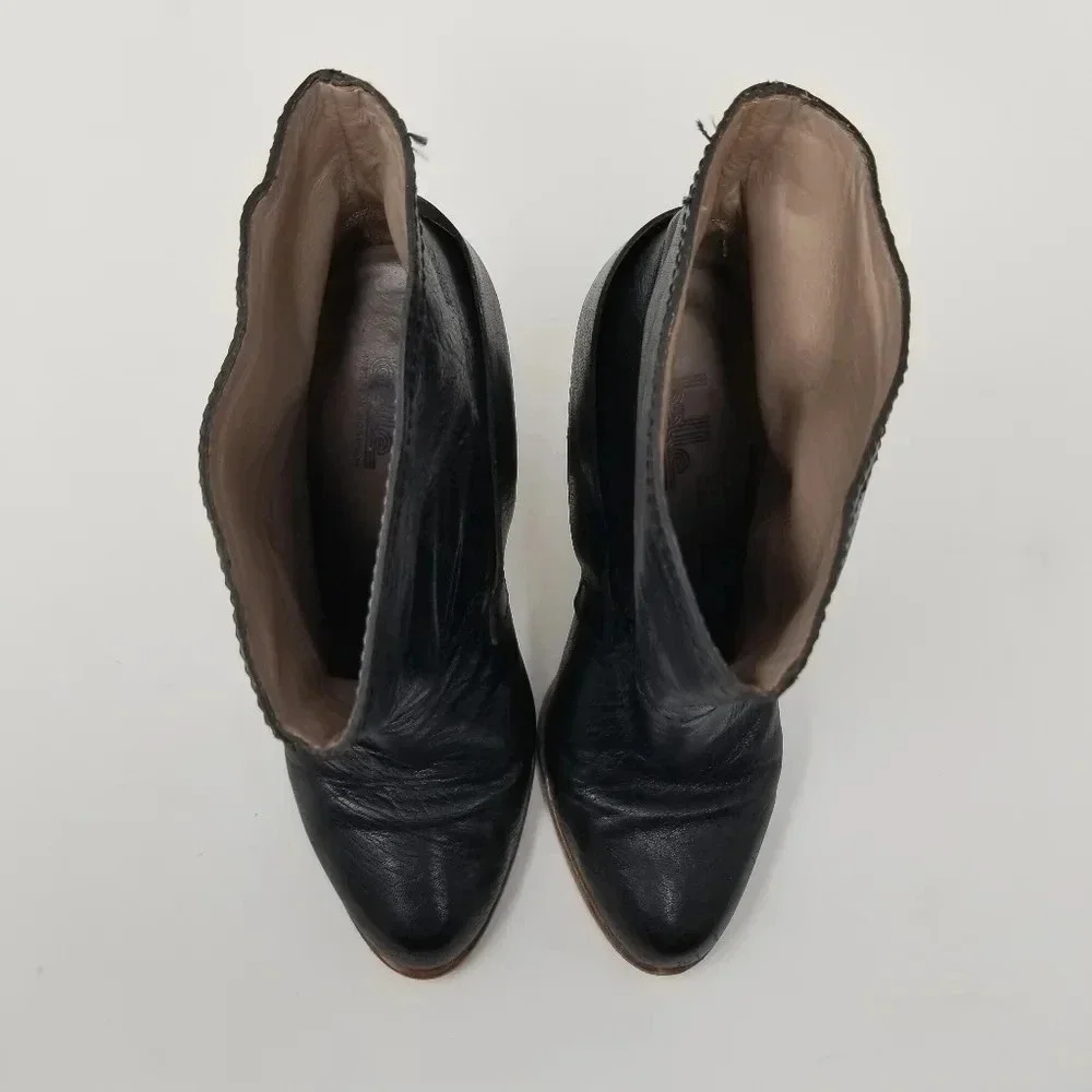 Belle by Sigerson Morrison Black Leather Heeled Boots 9